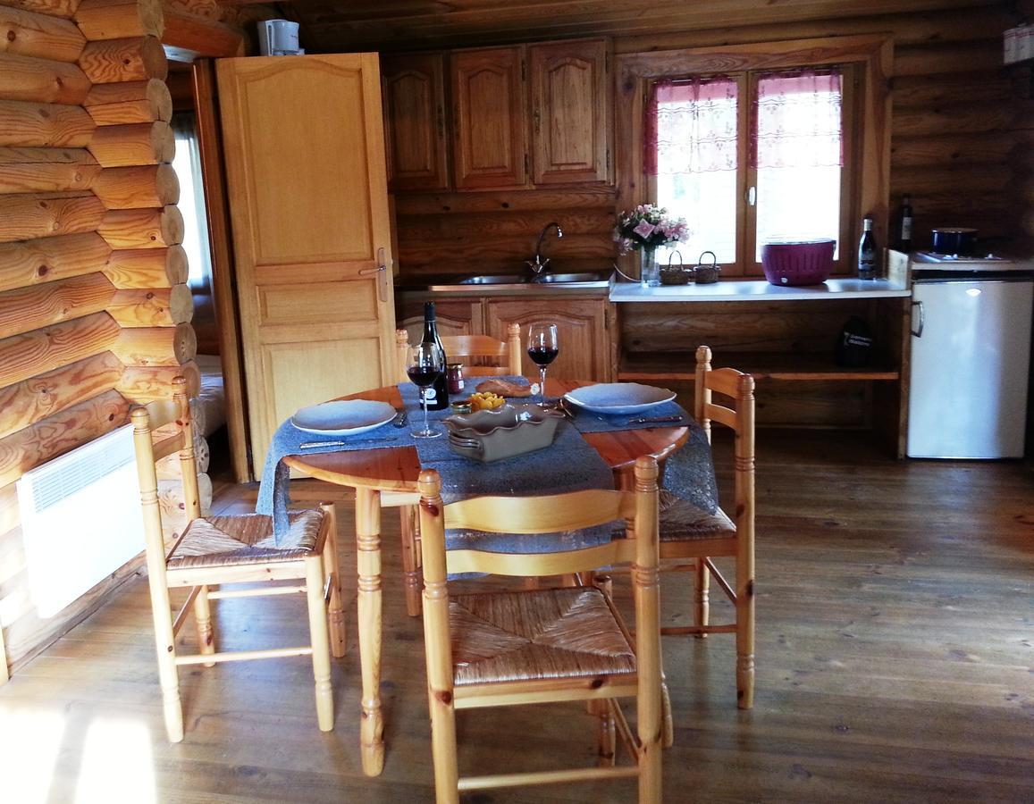 Camping Les Portes Du Beaujolais Anse Exterior photo
