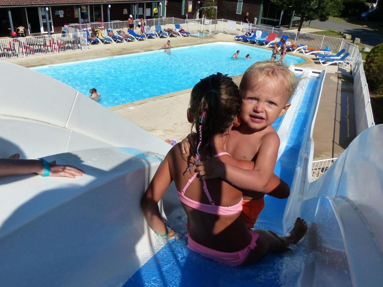 Camping Les Portes Du Beaujolais Anse Exterior photo