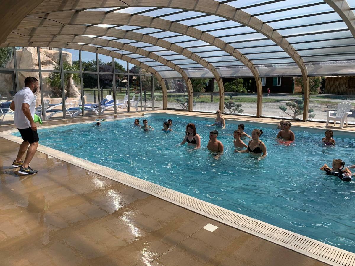 Camping Les Portes Du Beaujolais Anse Exterior photo
